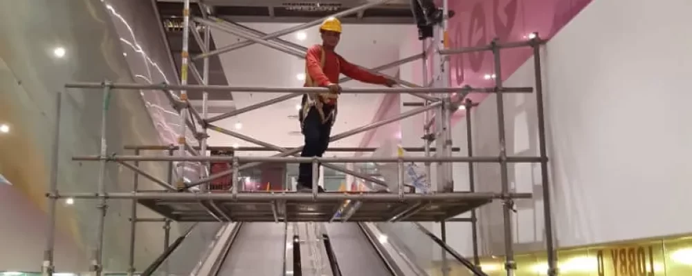 CANTILEVER-ESCALATOR-scaffold-7.webp